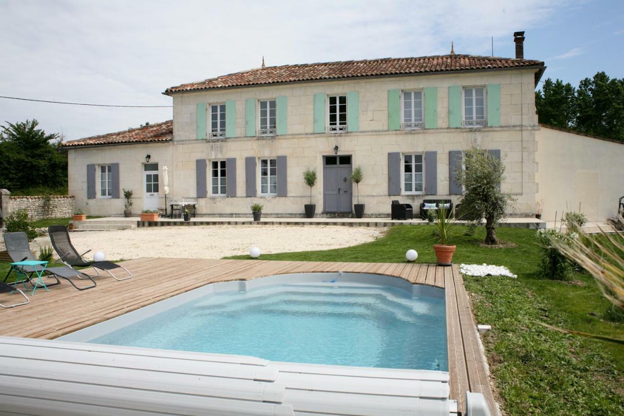 Au Coeur Des Vignes Bed & Breakfast Archiac Ngoại thất bức ảnh
